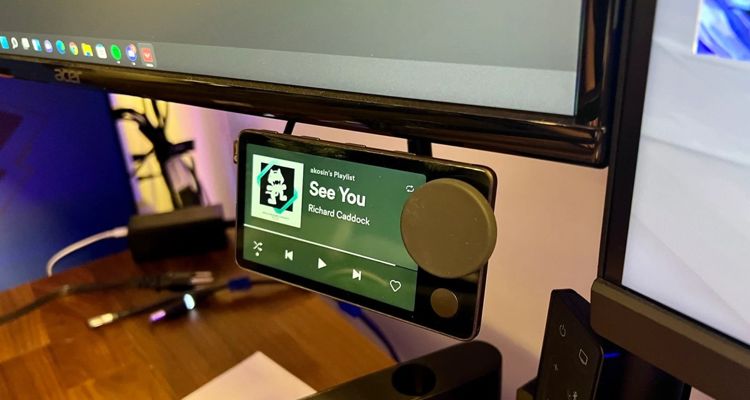 Spotify Car Thing display device