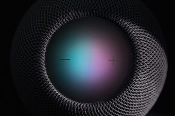 HomePod with circular display screen